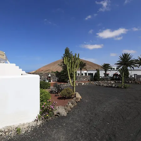 Casa Valeria Holiday home Tinajo