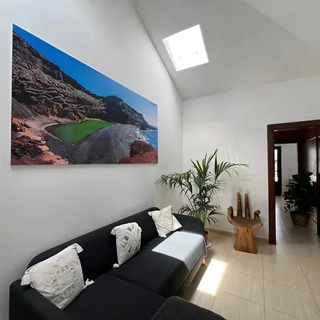 Hébergement de vacances Casa Valeria Tinajo