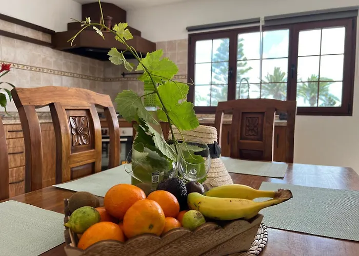 Casa Valeria تيناجون