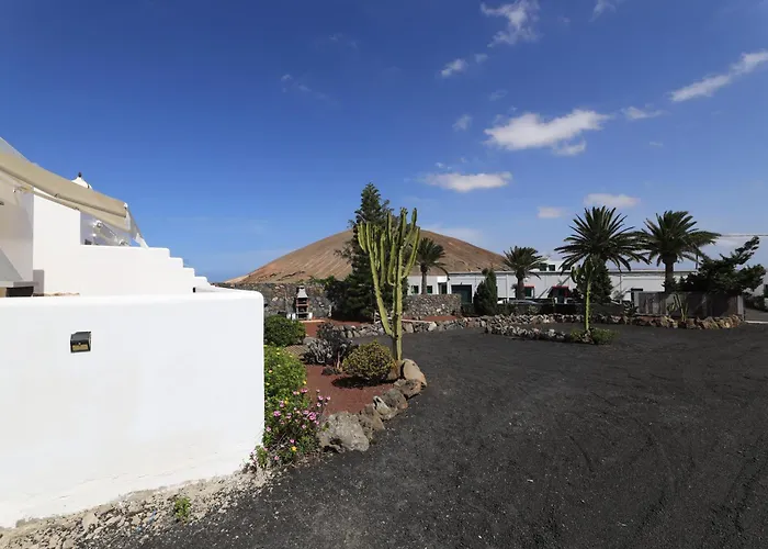 Casa Valeria بيت للعطل تيناجون